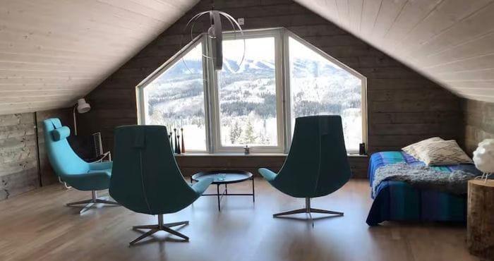 Rymligt fjällhus med bastu och utsikt mot fjällen - Bild 17
