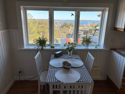 Idyllisk Skärgårdsstuga med milsvid havsutsikt - Bild 6