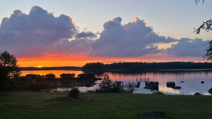 Nybyggd sjöstuga med fantastisk utsikt - Bild 33