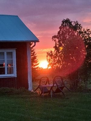 Mysig stuga i allmogestil, Sandnäset nära Luleälv. - Bild 16