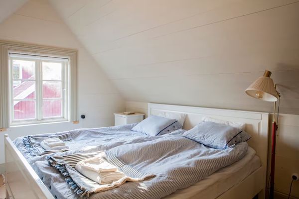 Sovrum 1 med dubbelsäng