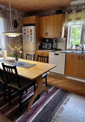Mysig stuga på gård med bastu & eldplats - Bild 9