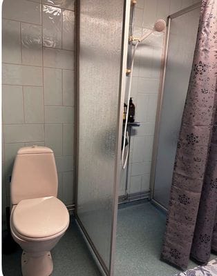 Mysig stuga på gård med bastu & eldplats - Bild 25