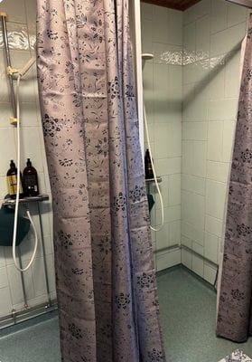 Mysig stuga på gård med bastu & eldplats - Bild 26