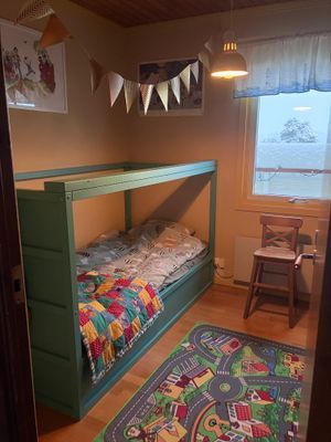 Sovrum med 90-säng, med havsutsikt