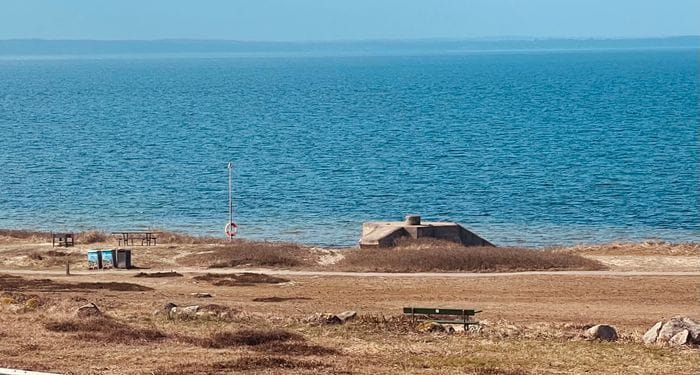 Viken nära havsbad och hamn - Bild 21