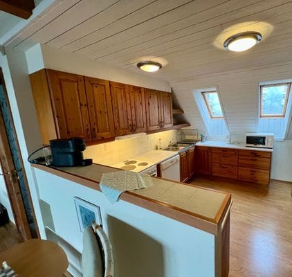 Viken nära havsbad och hamn - Bild 15