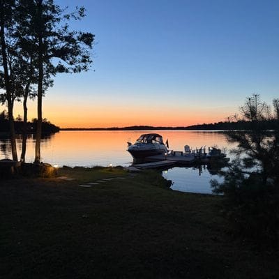 Björköfjärden, Stuga på bryggan med sol hela dagen - Bild 34
