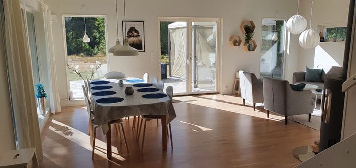 Modernt havsnära hus med hög standard och badtunna - Bild 7