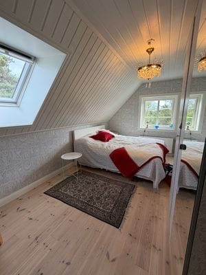 Stockholms skärgård, brygga, bastu och bilväg - Bild 25