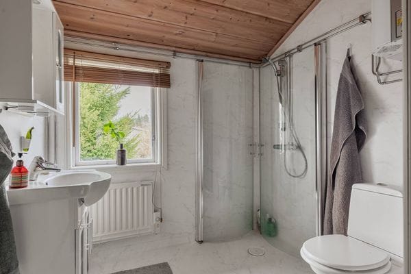 Året om stuga 20min från Umeå - Bild 7