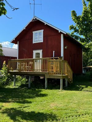 Stuga på gård i Roslagen - Bild 2