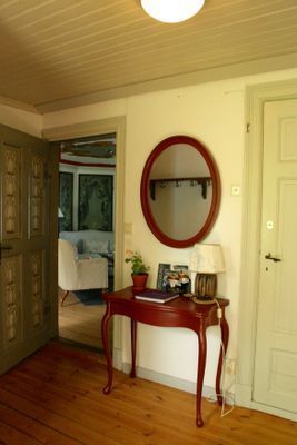 Äldre havsnära hus i Öregrund - Bild 3