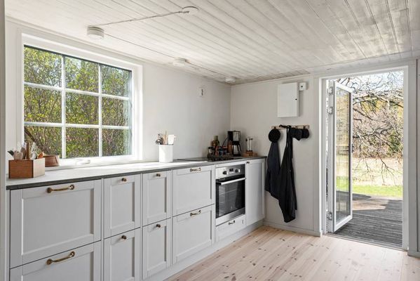 Nyrenoverat torp från 1911 på skärgårdsön Yxlan - Bild 4