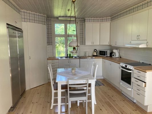 Mysigt hus på landet nära Skara. - Bild 6