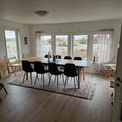 Rymligt skärgårdshus nära havet på Hönö - Bild 10