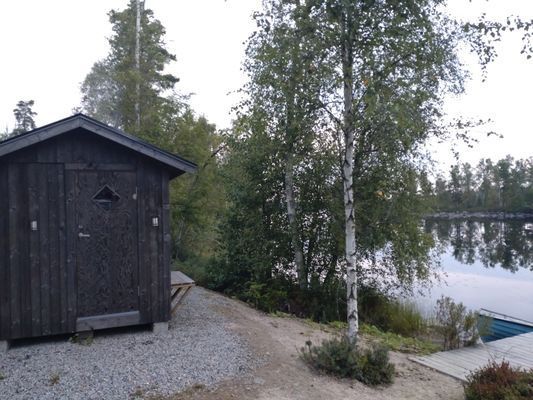 Friggebod vid sjö med bastu. Digital detox. - Bild 15