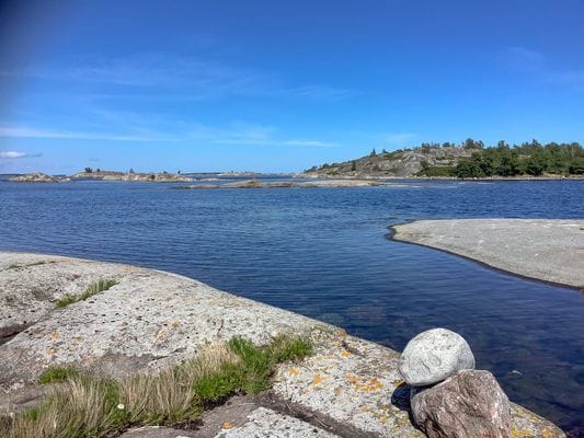 Nybyggt skärgårdshus, privat brygga och sandstrand - Bild 56