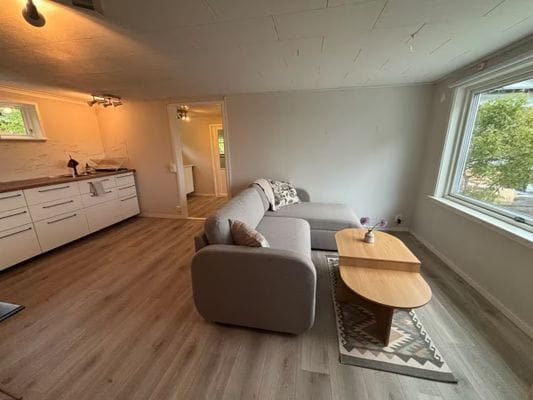 Bo i Läjet strandnära - Bild 7