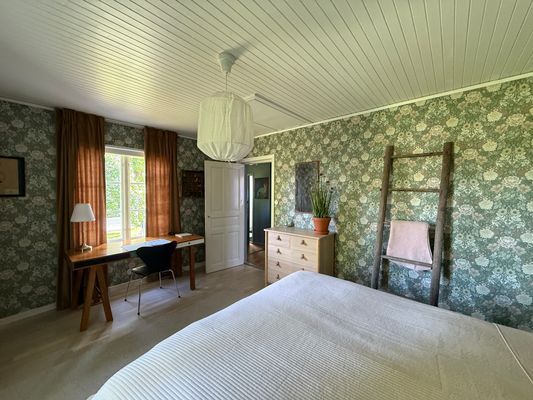 Mysig stuga i Byxelkrok, 1km till hav och strand - Bild 6