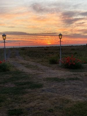 Njut av solnedgången på första parkett - Bild 2