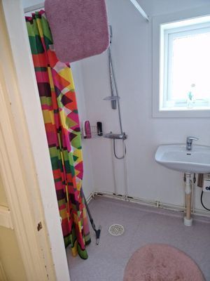 Hus med underbar utsikt i Jormvattnet - Bild 11