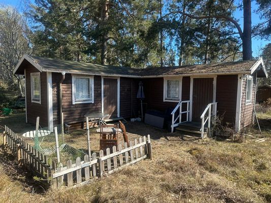 Landställe på Högmarsö med sjötomt - Bild 30