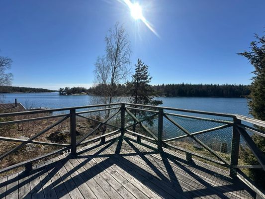 Landställe på Högmarsö med sjötomt - Bild 31