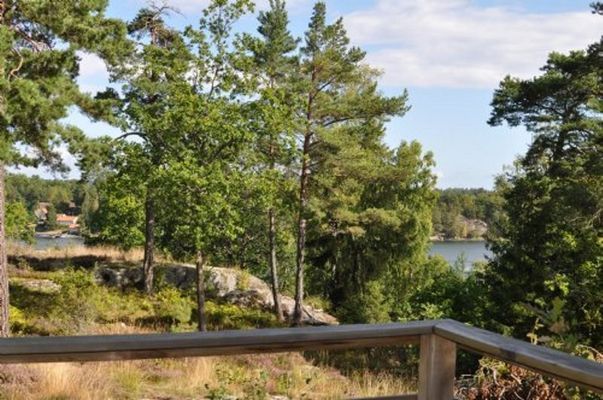 Hanskrokahöjden 1 Ingarö. Nära skog och hav. - Bild 25