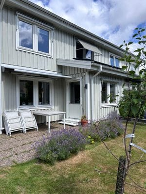 Parhus, nära skog och hav, service, bussar - Bild 2