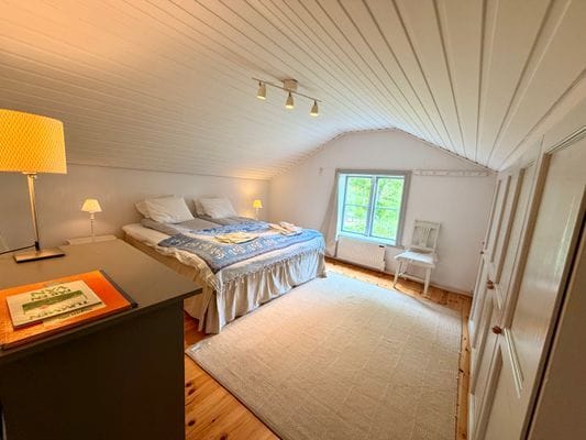Bogsta By – Historisk Sörmlandsgård med sjöutsikt - Bild 46