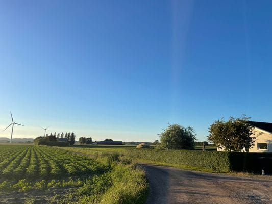 Lantligt modernt hus på Kullahalvön - Bild 3