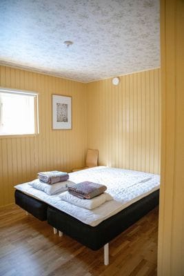 Stuga med uppvärmd pool och gångavstånd till havet - Bild 11