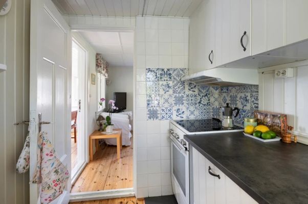 Mälarens bästa sjötomt (?) med egen 45m2brygga+båt - Bild 9