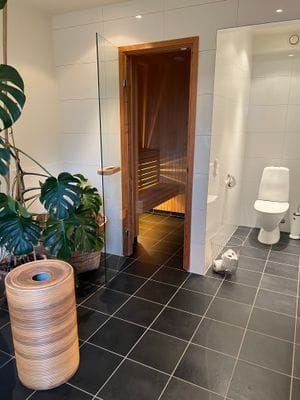 Trevåningshus vid Skurusundet - Bild 12