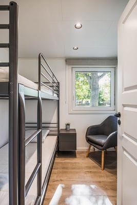 Drömstuga i Binnerbäck med spabad och stort utekök - Bild 17
