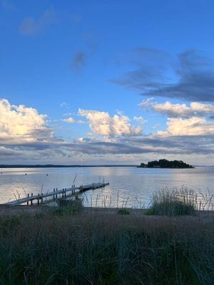 Fridfullt boende med strandtomt - Bild 17