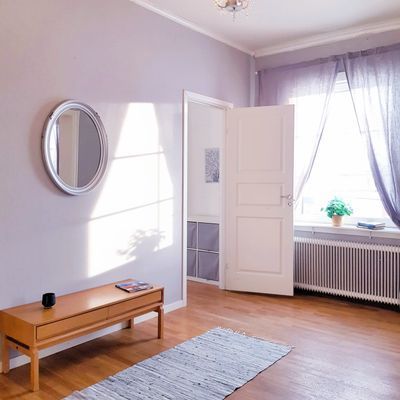 Rymlig & central 4-rumslägenhet mitt i Sveg - Bild 3