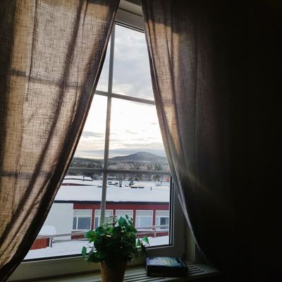 Rymlig & central 4-rumslägenhet mitt i Sveg - Bild 11