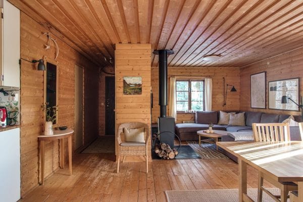 Mysig Fjällstuga med bastu & braskamin nära spår - Bild 5
