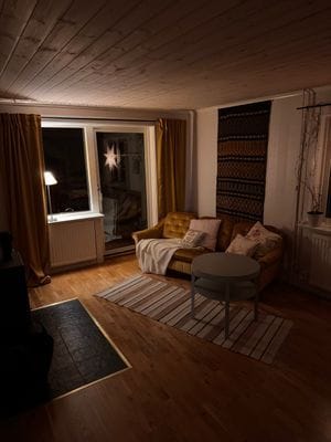 Dalagård i vacker bymiljö - Bild 6