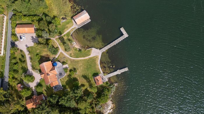 Vacker villa vid kusten i skärgården - Bild 3