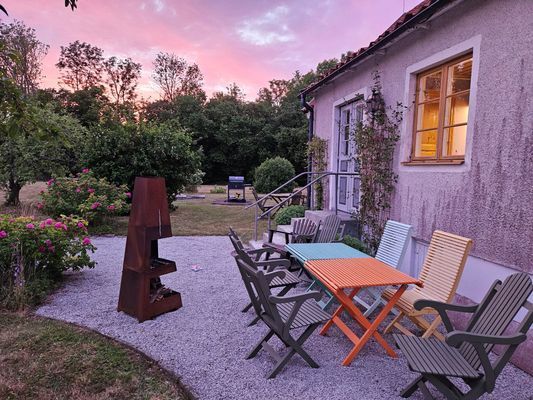 Charmigt Gotlandshus i vacker miljö - Bild 27