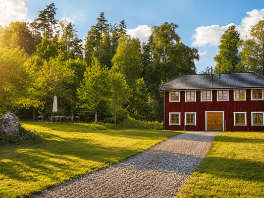 Hus m historisk charm, lyx, rymd & egen strand/båt - Bild 2