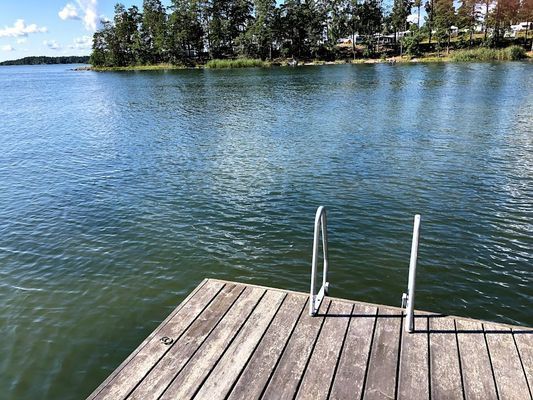 Sommarstuga med Sjötomt i Källvik - Bild 5