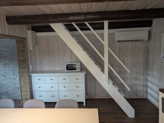 Trappa från kök till sovloft