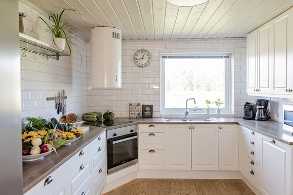 Privat spa-oas med pool & dome vid västkusten - Bild 22