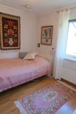 Sovrum 2 stora huset