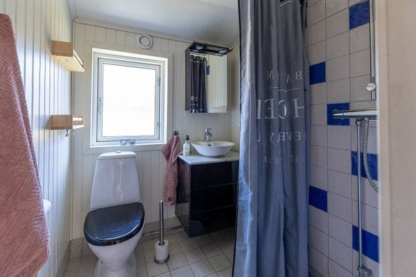 Fritidshus 3 km söder om Visby uthyres. - Bild 8