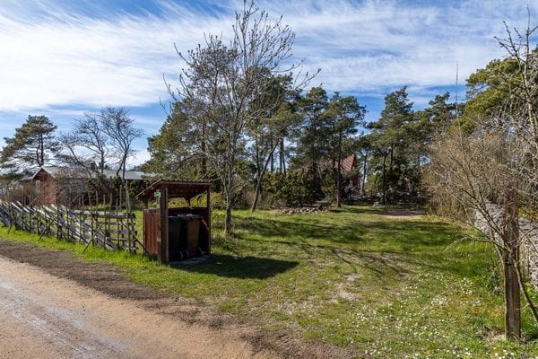 Fritidshus 3 km söder om Visby uthyres. - Bild 12